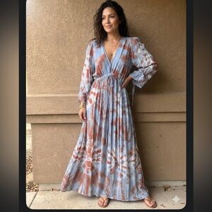 YFB DRESS Bohemian Tie-Dye Maxi Dress in Blue and Brown